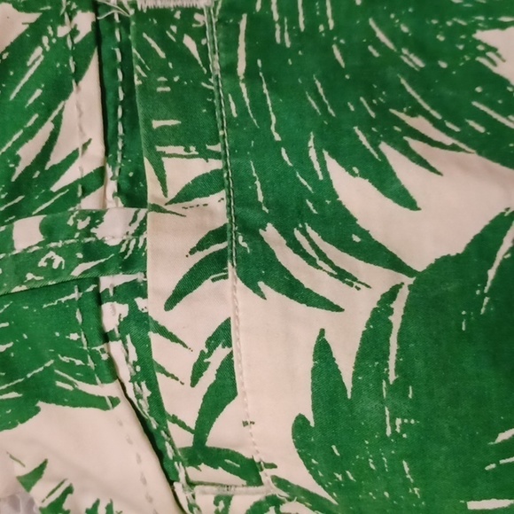 EUC - Old Navy High Rise Bermuda Jean Shorts - Size 12 - Picture 3 of 7